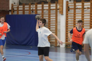 �vz�r� kar�csonyi j�t�k